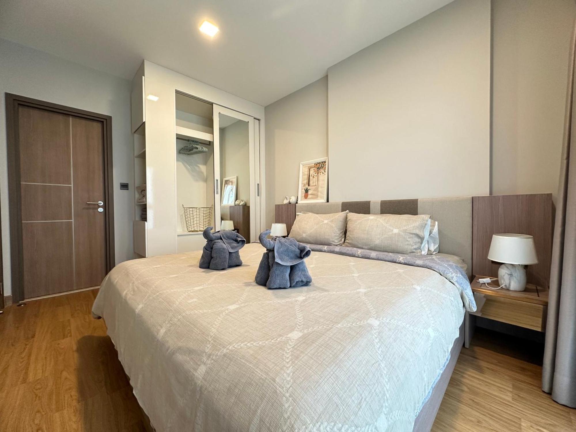 New & Cozy 2 Bedroom @ The Astra Sky River Chiang Mai Exteriör bild