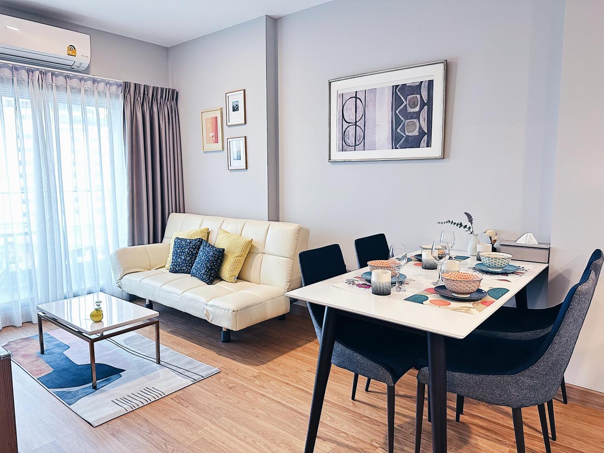 New & Cozy 2 Bedroom @ The Astra Sky River Chiang Mai Exteriör bild