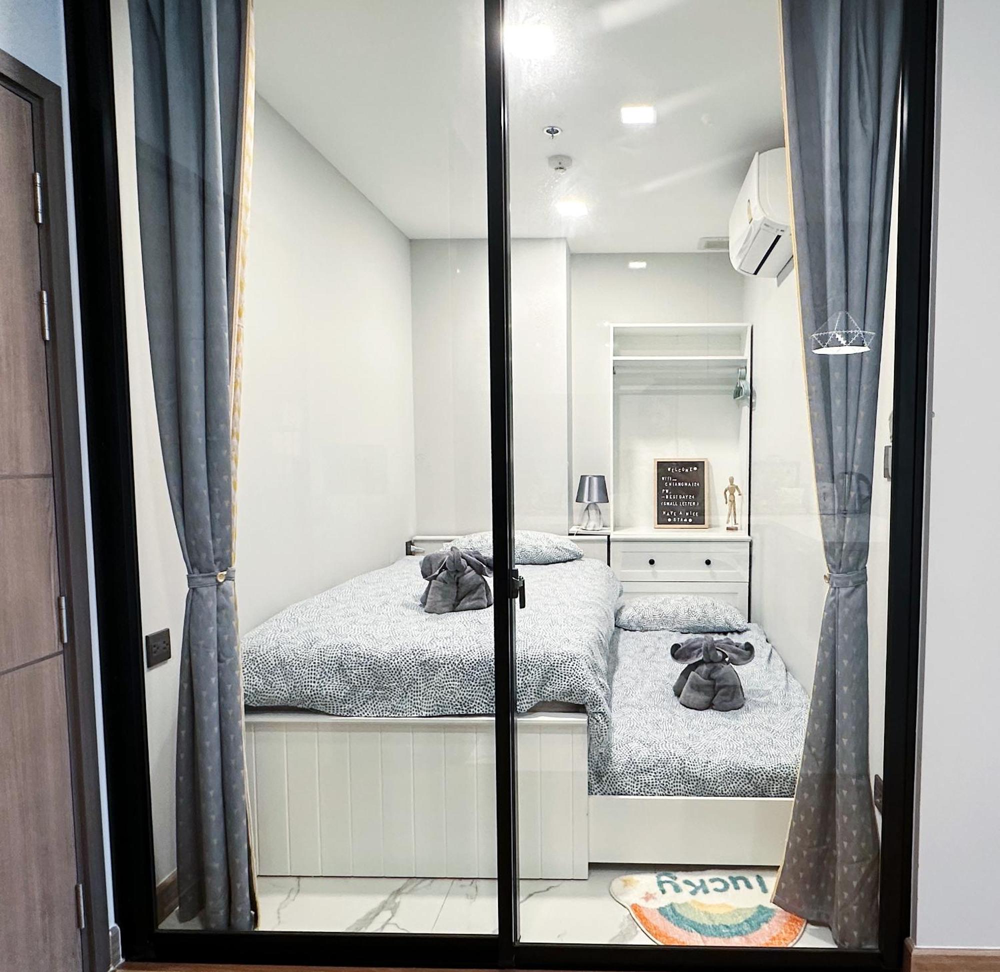 New & Cozy 2 Bedroom @ The Astra Sky River Chiang Mai Exteriör bild